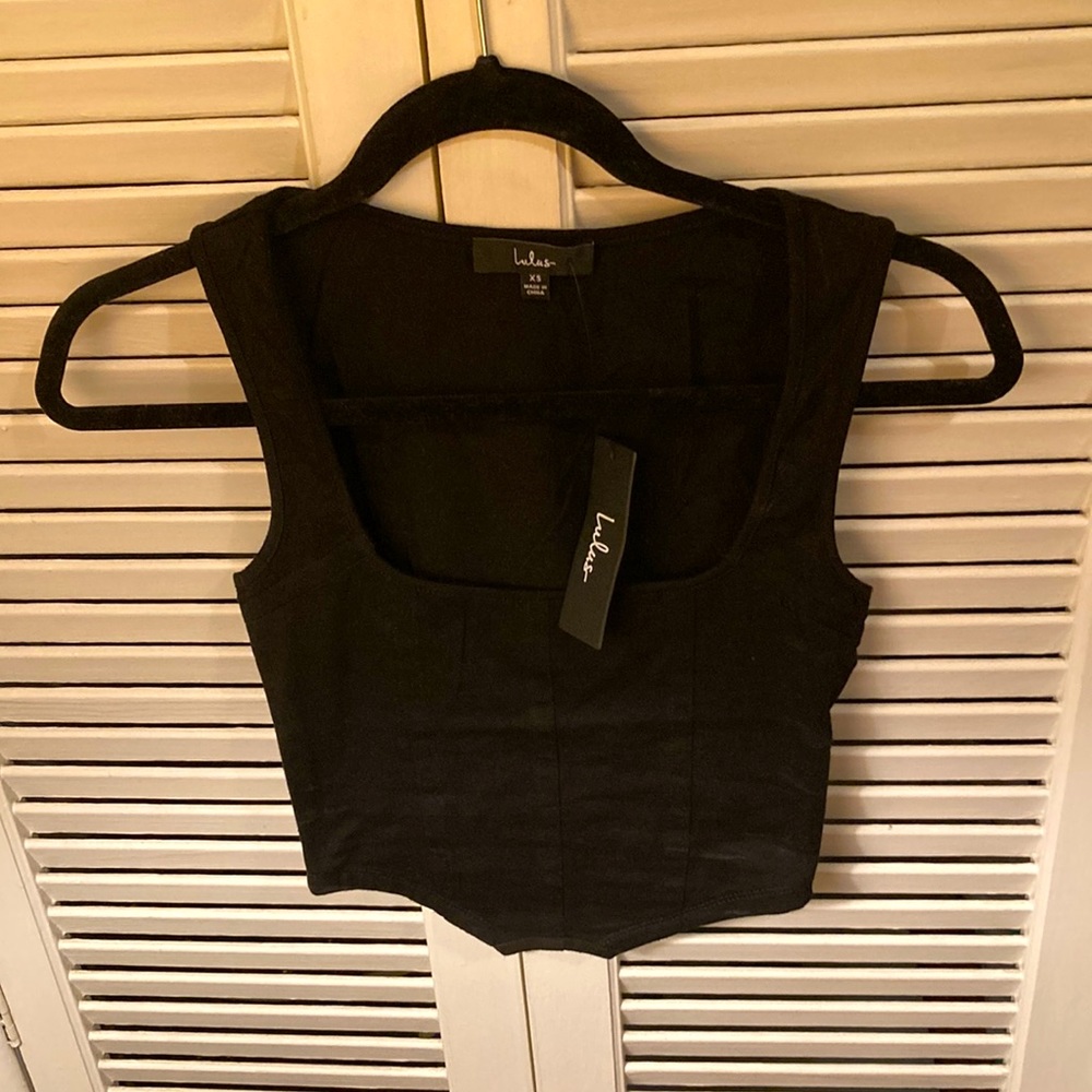 Lulus black crop top